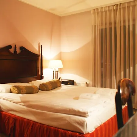 Otel Iskra By Katowice Airport Pyrzowice