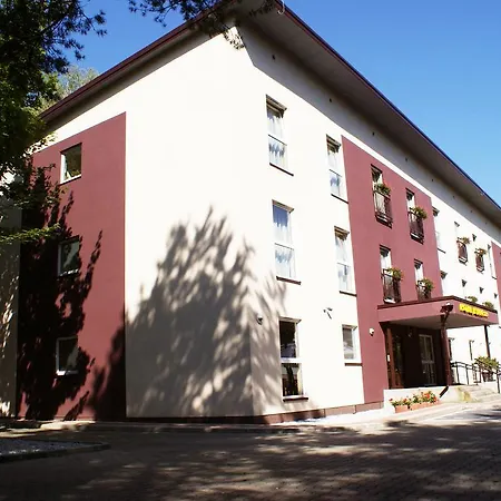 Iskra By Katowice Airport Hotel