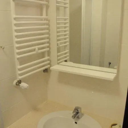 Iskra By Katowice Airport Otel Pyrzowice