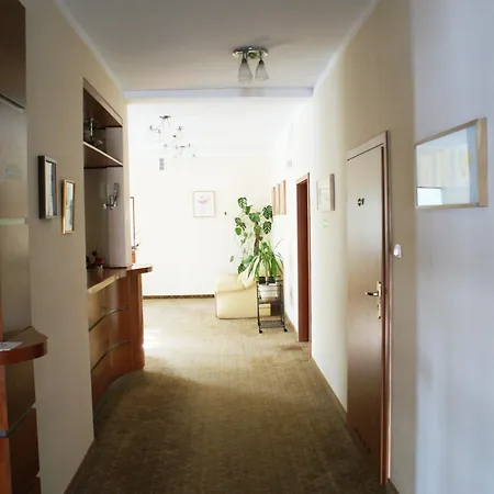 Iskra By Katowice Airport 3*