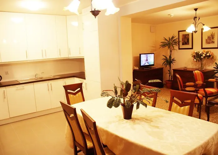 Hotel Iskra By Katowice Airport 3*