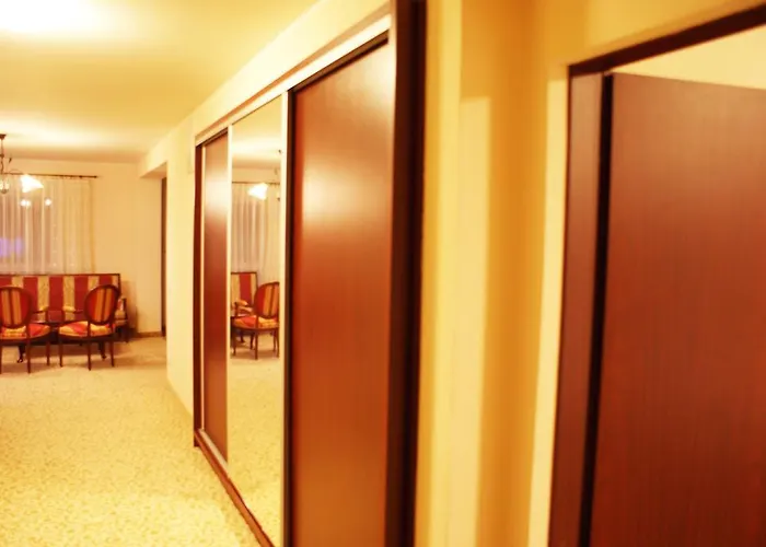 Hotel Iskra By Katowice Airport 3*